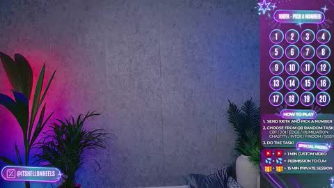 Snapshot of hell_on_heels_ chatting on 09/09/25, 07:02 - show loyalty and subscribe -  online show from 09/09/25, 07:02