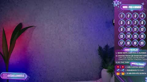 Snapshot of hell_on_heels_ chatting on 09/25/25, 04:21 - show loyalty and subscribe -  online show from 09/25/25, 04:21