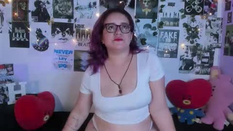 hellen online show from 02/03/26, 05:27