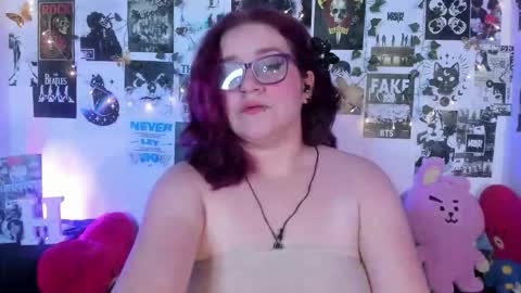 Snapshot of hellen21rose chatting on 03/10/26, 04:50 hellen online show from 03/10/26, 04:50