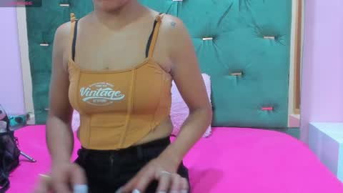 Hellen  online show from 01/21/25, 11:03