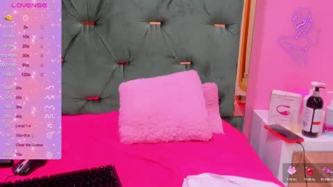 Hellen  online show from 01/30/25, 05:17