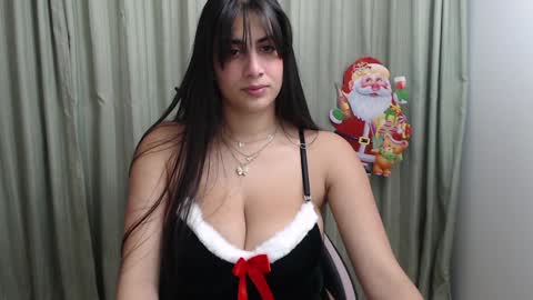 Hellen online show from 12/23/24, 09:29