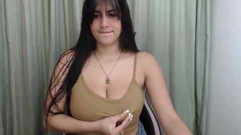 Hellen online show from 12/28/24, 08:36