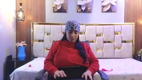Hellen.  online show from 05/01/26, 11:15