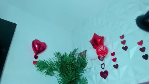 hellen     online show from 02/21/26, 07:04