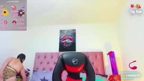 Snapshot of hellen_starx chatting on 01/11/25, 07:59 hellen_starx online show from 01/11/25, 07:59