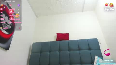 Snapshot of hellen_starx chatting on 01/28/25, 11:28 hellen_starx online show from 01/28/25, 11:28