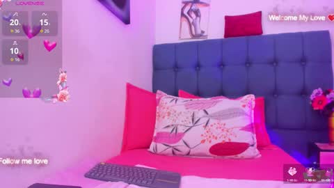 Snapshot of hellen_starx chatting on 09/27/25, 05:34 hellen_starx online show from 09/27/25, 05:34