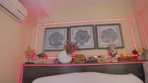    online show from 02/22/25, 10:18