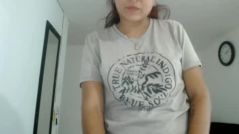 Hellen online show from 06/08/26, 03:01