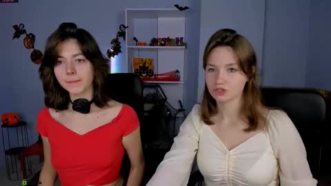 Snapshot of helli_belli chatting on 11/01/25, 08:11 Helli online show from 11/01/25, 08:11