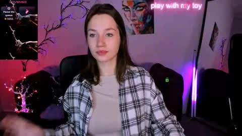 Snapshot of helli_belli chatting on 11/07/25, 08:20 Helli online show from 11/07/25, 08:20