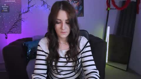 Snapshot of helli_belli chatting on 11/11/25, 08:09 Helli online show from 11/11/25, 08:09