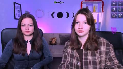 Snapshot of helli_belli chatting on 03/26/26, 08:25 Helli online show from 03/26/26, 08:25