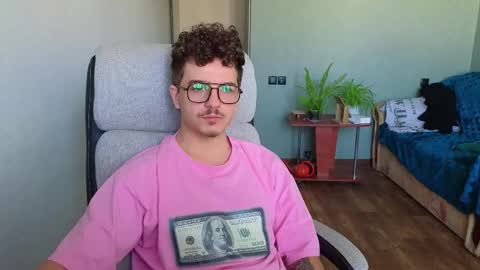 Remy online show from 10/30/25, 07:21