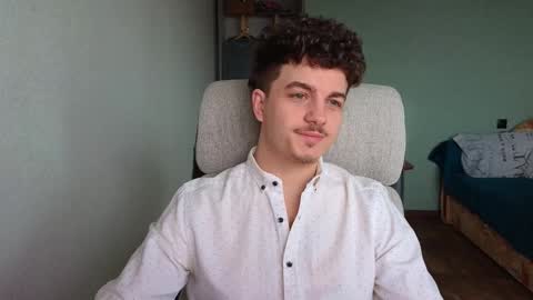 Snapshot of hellish_sugar chatting on 02/07/26, 07:56 Remy online show from 02/07/26, 07:56