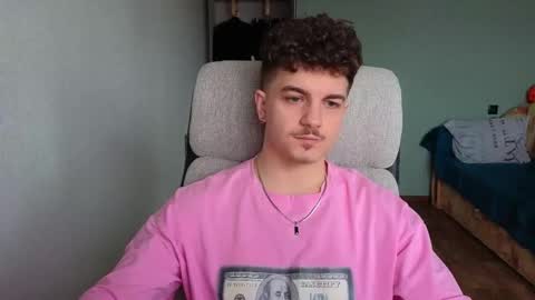 Snapshot of hellish_sugar chatting on 02/16/26, 07:48 Remy online show from 02/16/26, 07:48