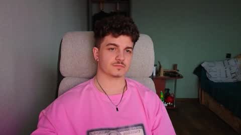 Snapshot of hellish_sugar chatting on 02/26/26, 02:38 Remy online show from 02/26/26, 02:38