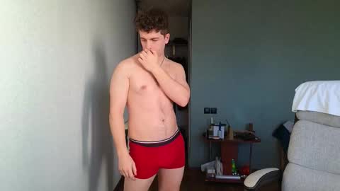 Snapshot of hellish_sugar chatting on 03/10/26, 02:22 Remy online show from 03/10/26, 02:22