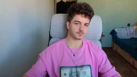 Snapshot of hellish_sugar chatting on 03/12/26, 05:24 Remy online show from 03/12/26, 05:24