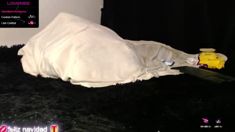 Candy online show from 12/24/24, 04:44