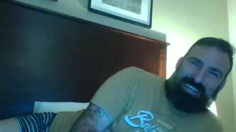 hellobunbunx0 online show from 09/24/25, 08:56