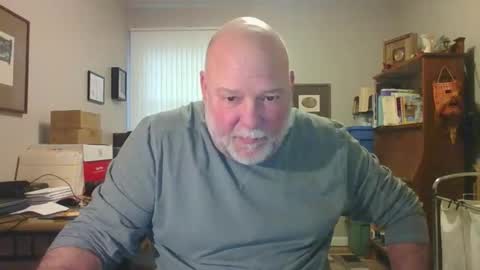 Snapshot of helloforfun111 chatting on 02/19/26, 02:02 helloforfun111 online show from 02/19/26, 02:02