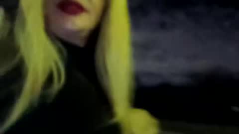 Snapshot of hellohiyou chatting on 03/02/26, 06:47 WhoMe online show from 03/02/26, 06:47