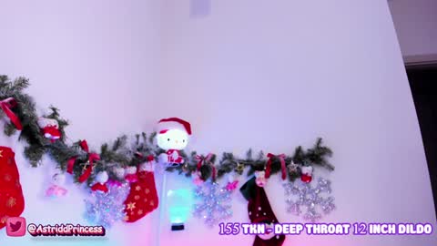 helloiamastrid online show from 12/27/24, 07:46