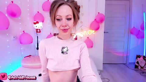 Snapshot of helloiamastrid chatting on 04/15/26, 07:48 helloiamastrid online show from 04/15/26, 07:48