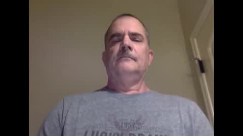 Snapshot of helloitsme969 chatting on 04/22/26, 08:10 helloitsme969 online show from 04/22/26, 08:10