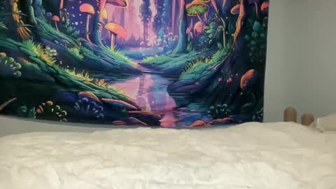 Luci online show from 12/21/24, 03:14