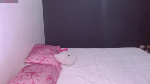 Snapshot of hellokitty_valery1 chatting on 09/19/25, 01:18 hellokitty_valery1 online show from 09/19/25, 01:18