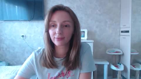 Snapshot of hellokittykaty chatting on 03/26/26, 06:19 Victory online show from 03/26/26, 06:19