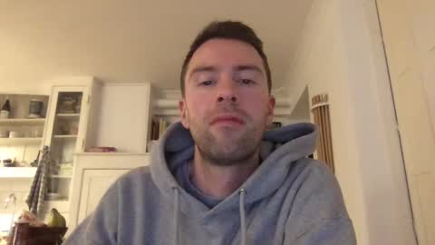 Snapshot of hellolucas69 chatting on 02/08/25, 07:16 Lucas online show from 02/08/25, 07:16