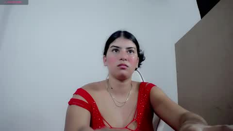Snapshot of helloo_kityy25 chatting on 03/31/26, 08:20 helloo_kityy25 online show from 03/31/26, 08:20