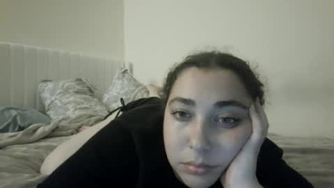 Snapshot of hellooli chatting on 12/22/25, 09:06 hellooli online show from 12/22/25, 09:06