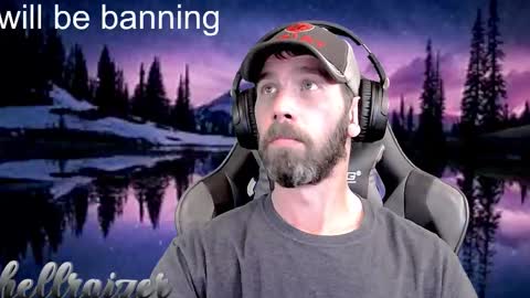 Snapshot of hellraizer chatting on 10/20/25, 09:37 hellraizer online show from 10/20/25, 09:37