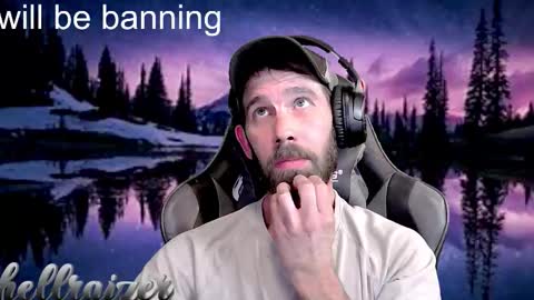 Snapshot of hellraizer chatting on 10/21/25, 09:48 hellraizer online show from 10/21/25, 09:48