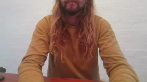 Snapshot of helpmefuckme chatting on 06/23/26, 07:17 helpmefuckme online show from 06/23/26, 07:17