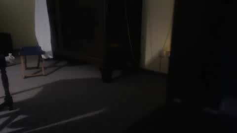 Snapshot of helvella chatting on 04/16/26, 11:18 Helvell online show from 04/16/26, 11:18
