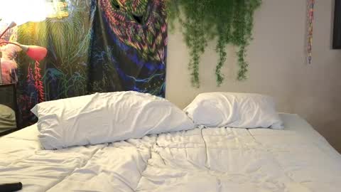 Snapshot of hemopoietic_candy chatting on 03/07/25, 04:44 Hemopoietic Candy online show from 03/07/25, 04:44