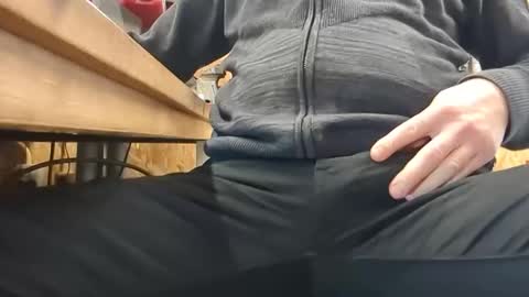 Snapshot of henkietien chatting on 01/18/26, 10:41 henkietien online show from 01/18/26, 10:41