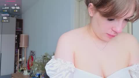 Snapshot of hennessy_a chatting on 03/30/26, 04:13 hennessy_a online show from 03/30/26, 04:13