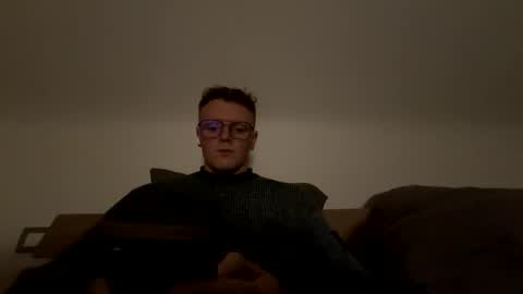 henrietje online show from 12/03/25, 04:27