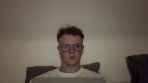 Snapshot of henrietje chatting on 08/03/26, 08:23 henrietje online show from 08/03/26, 08:23