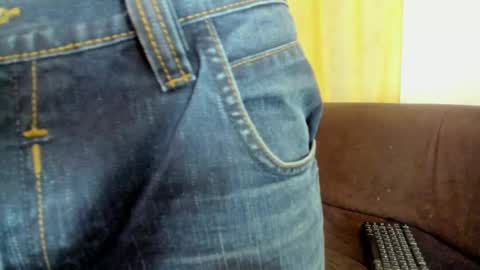 henrik_senn online show from 10/10/25, 10:09