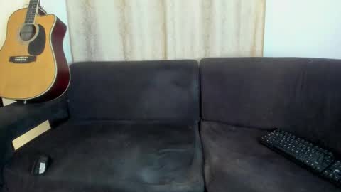 henrik_senn online show from 11/03/25, 11:15