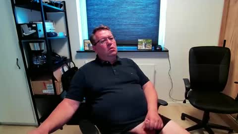 henrikrp1971 online show from 05/07/26, 09:25